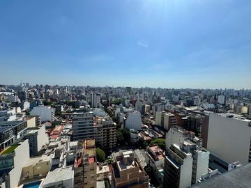 Departamento de 3 ambientes con cochera - Palmera Caballito