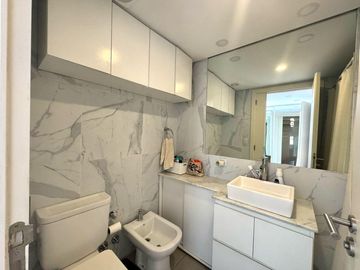 Departamento de 3 ambientes con cochera - Palmera Caballito