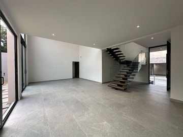 VENTA DE CASA EN VALLE ALTO CARRETERA NACIONAL ZONA SUR DE MONTERREY