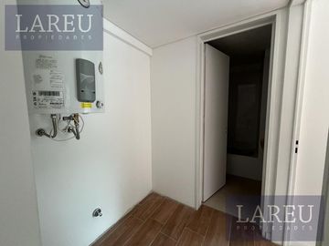 Departamento monoambiente en alquiler anual - AGORA I