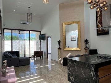 Venta casa de un piso en Privada Soluna Merida