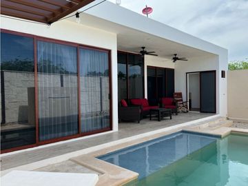 Venta casa de un piso en Privada Soluna Merida