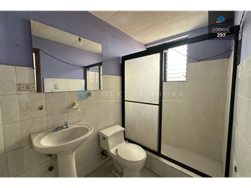CASA COMERCIAL EN VENTA