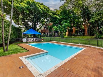 Casa En Venta Ciudad Jardin La Alamedita