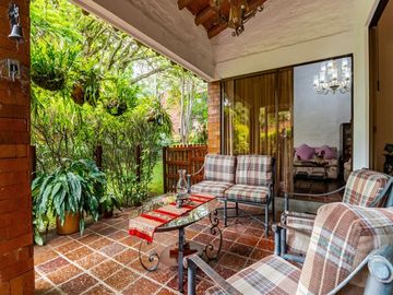 Casa En Venta Ciudad Jardin La Alamedita