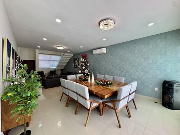 Casa en Fraccionamiento Lomas del Sol