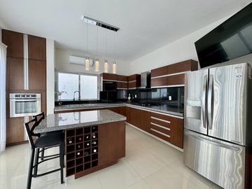 Casa en Fraccionamiento Lomas del Sol