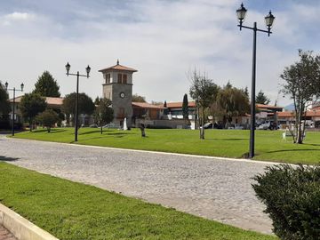VENTA DE CASA EN FRACCIONAMIENTO RANCHO EN MESÓN EN CALIMAYA