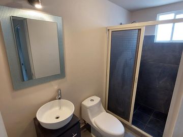 Casa en venta y renta  en Paseo de los Nogales Santa Rosa Apodaca N.L.