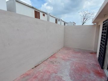 Casa en venta y renta  en Paseo de los Nogales Santa Rosa Apodaca N.L.