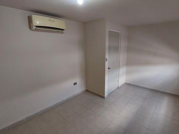 Casa en venta y renta  en Paseo de los Nogales Santa Rosa Apodaca N.L.