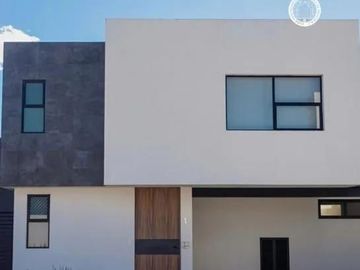 VENTA DE CASA EN RESIDENCIAL ZIRANDA EN METEPEC
