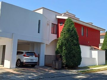 CASA EN VENTA EN LOMAS DE VALLE ESCONDIDO,BOSQUE ESMERALDA, ATIZAPAN DE ZARAGOZA