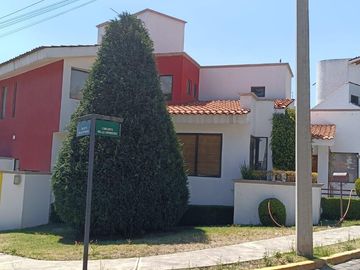 CASA EN VENTA EN LOMAS DE VALLE ESCONDIDO,BOSQUE ESMERALDA, ATIZAPAN DE ZARAGOZA