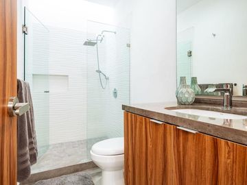 Casa en Venta en Fraccionamiento Parque Victoria en Nuevo Vallarta frente al Tigre Club de Golf