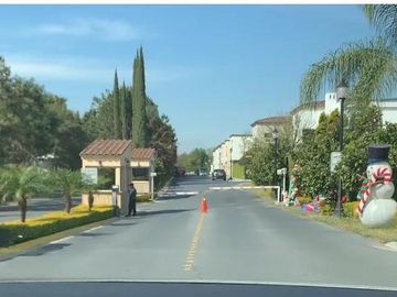 Casa en  Venta en Maestranzas - La Herradura - Carretera Nacional