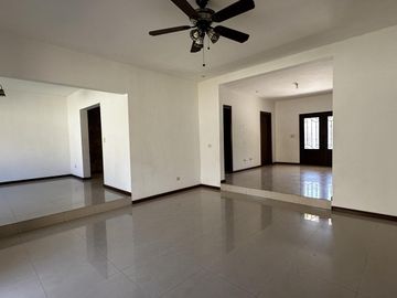 Casa en  Venta en Maestranzas - La Herradura - Carretera Nacional
