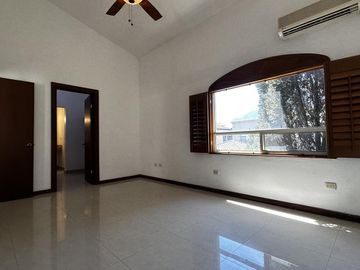 Casa en  Venta en Maestranzas - La Herradura - Carretera Nacional