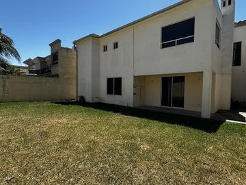 Casa en  Venta en Maestranzas - La Herradura - Carretera Nacional