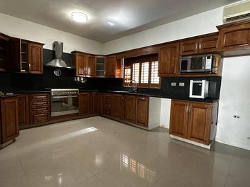 Casa en  Venta en Maestranzas - La Herradura - Carretera Nacional