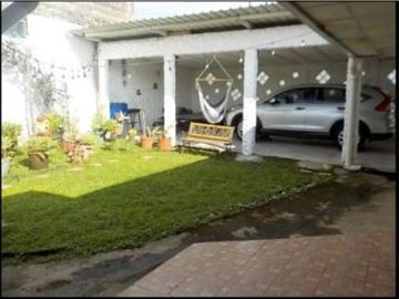 LAS CUMBRES / CIUDAD BOLIVAR /  405M2 / 4 HABITACION / 2 BAÑOS TERRAZA