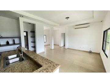 SEA CONFIABLE VENDE CASA EN HACIENDA PACIFICA