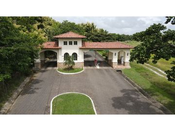 SEA CONFIABLE VENDE CASA EN HACIENDA PACIFICA