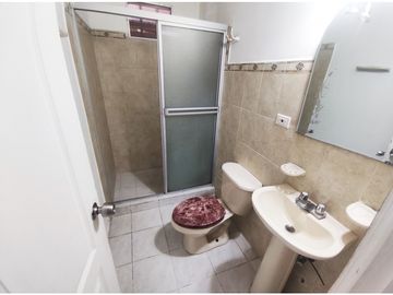 Se Vende Casa en Valle Dorado- La Chorrera (DR)