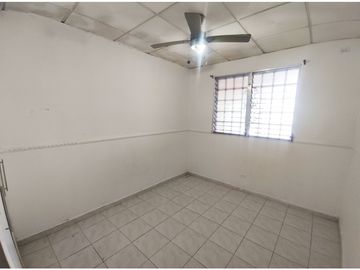 Se Vende Casa en Valle Dorado- La Chorrera (DR)
