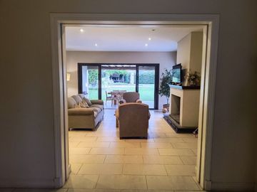 Casa a la venta en Barrio Privado en Chacras