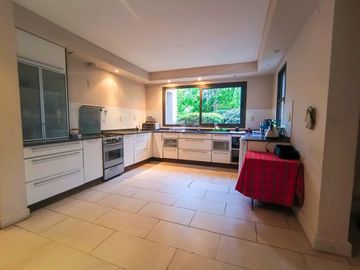 Casa a la venta en Barrio Privado en Chacras