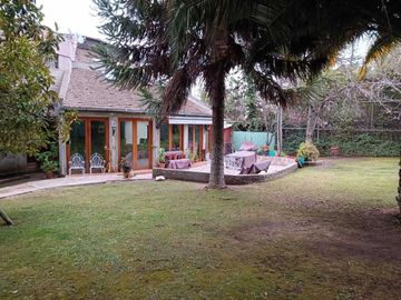 Casa en venta en LA REINA