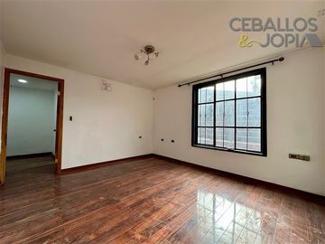 Casa en Venta en Rodolfo Galleguillos, Villa Alemana