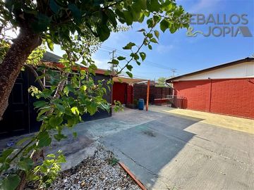 Casa en Venta en Rodolfo Galleguillos, Villa Alemana