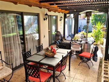 Casa en Venta en Cumbre/ Miradores