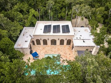 CASA EN VENTA EN LOS ARBOLES TULUM  EXCLUSIVA CASA ESTILO COLONIAL