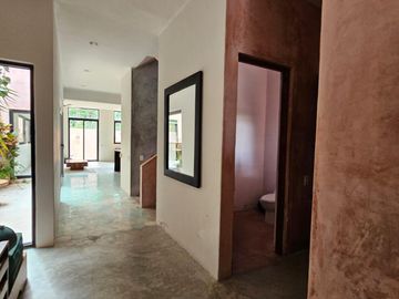 CASA EN VENTA DE 6 RECAMARAS EN HOLISTIKA TULUM