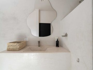 CASA EN VENTA DE 6 RECAMARAS EN HOLISTIKA TULUM