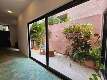 CASA EN VENTA DE 6 RECAMARAS EN HOLISTIKA TULUM