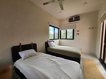 CASA EN VENTA DE 6 RECAMARAS EN HOLISTIKA TULUM