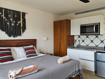 ESTUDIO PENTHOUSE EN VENTA EN TULUM  STUDIO PENTHOUSE IN LA VELETA, TULUM
