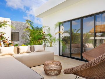 VENTA CASA DE 5 RECAMARAS EN TULUM   5 BEDROOM HOUSE ON SALE IN TULUM