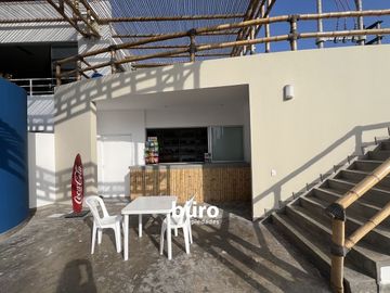 PRECIOSA CASA DE PLAYA EN VENTA, PRIMERA FILA PLAYA MAR AZUL ASIA