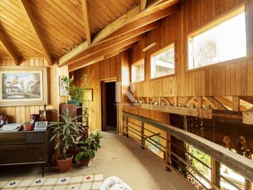MAGNÍFICA CASA EN ANCUD, CHILOÉ CON  VISTA AL MAR
