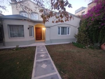 Casa en  Venta Club de Campo Mendoza