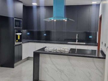 Venta de Casa dentro de coto, Parques Vallarta, Zapopan