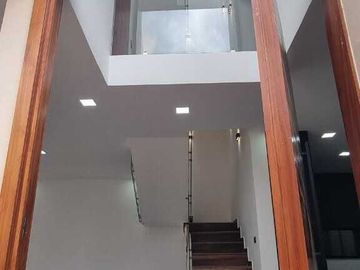 Venta de Casa dentro de coto, Parques Vallarta, Zapopan