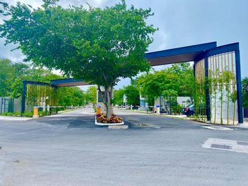 TERRENO EN PLAYA DEL CARMEN  ARCOS BAMBÚ SPECTA 221