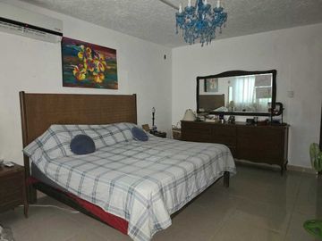 Casa en venta de una planta en la Colonia México Mérida