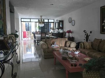 Casa en venta de una planta en la Colonia México Mérida